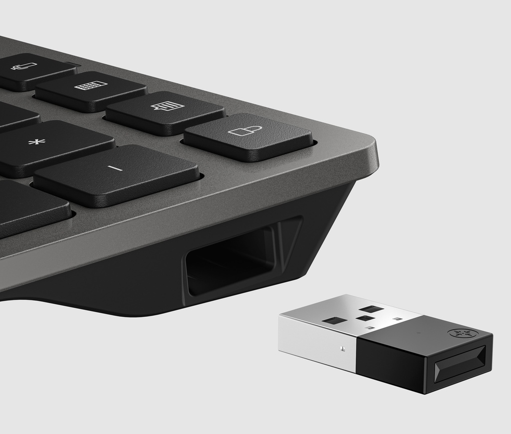 HP 725 Rechargeable WL Keyboard